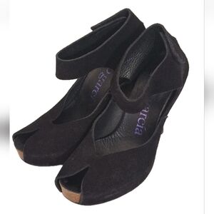 Pedro Garcia Black Suede Chrysta Peep Toe Ankle Strap Heels Size 39.5 US 9.5
